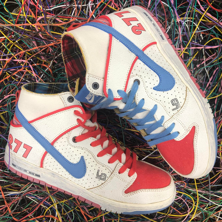 Nike SB ISHOD X MAGNUS Dunk High Decon Raffle