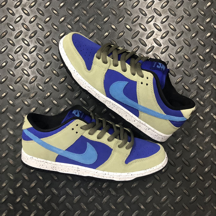 Nike SB Celadon Dunk Low Drawing