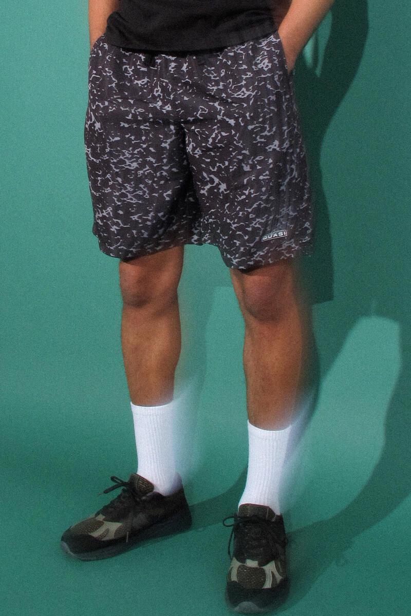 Quasi Deuce Shorts Black