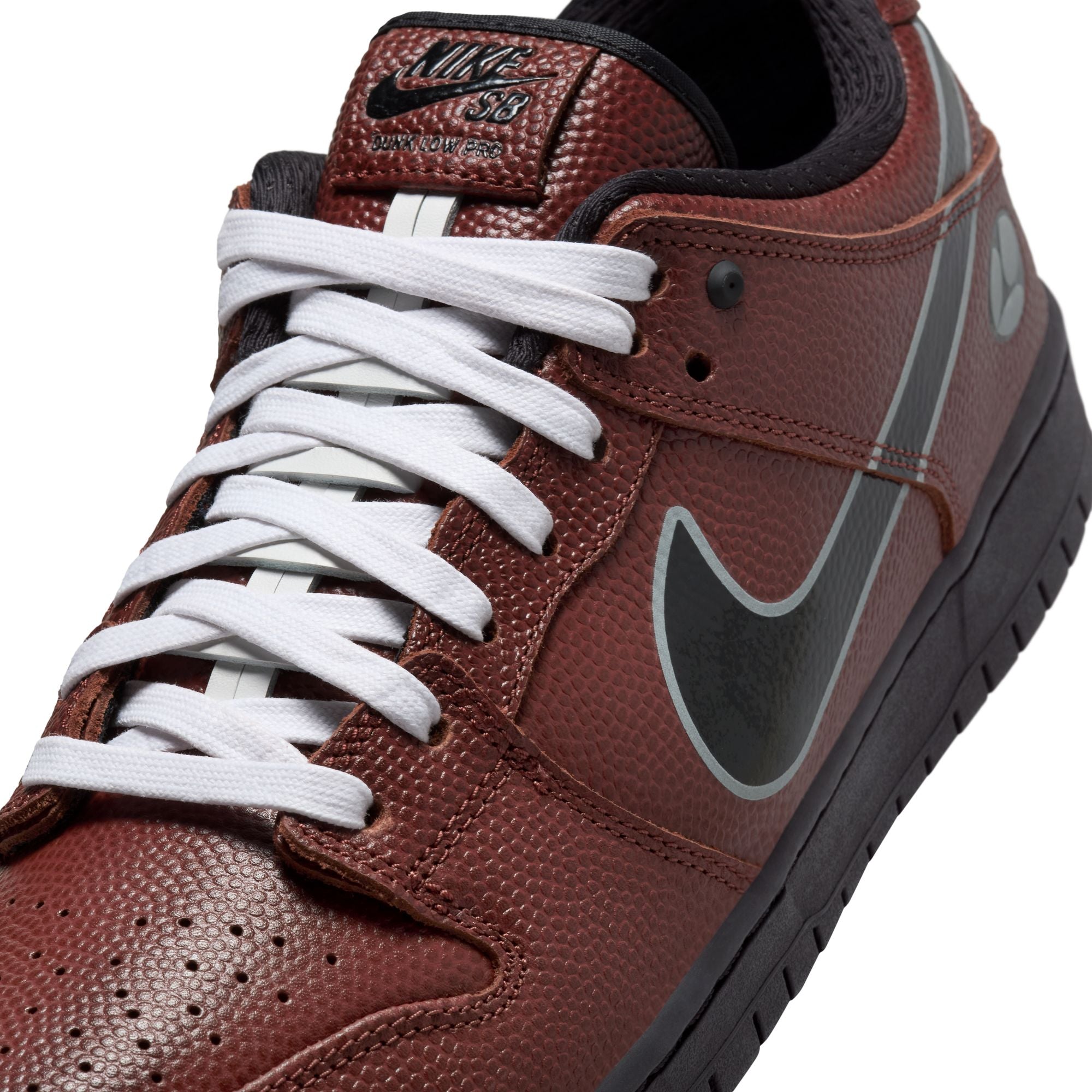Nike SB x Limosine Dunk Low Pro Football