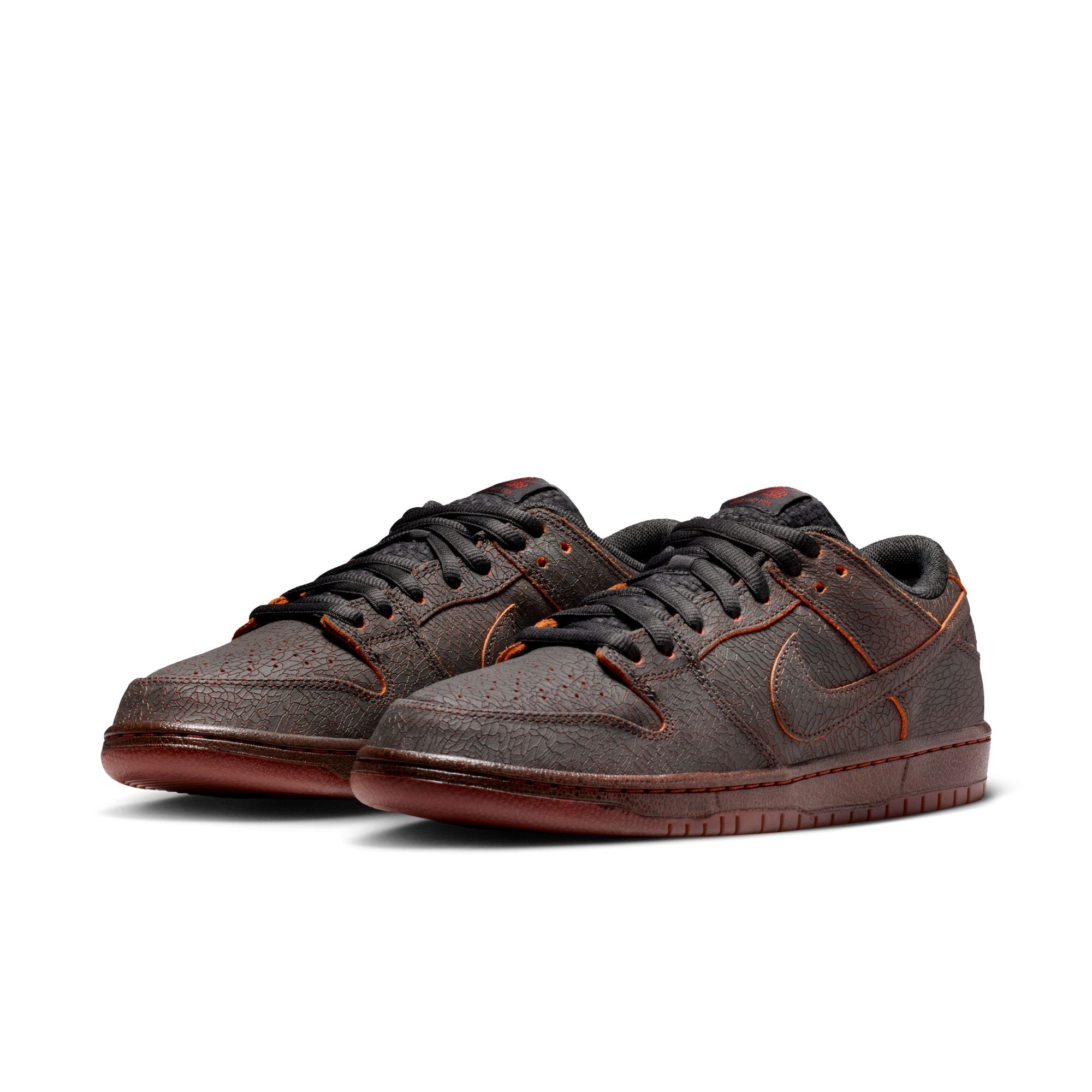 Nike SB Dunk Low Krampus