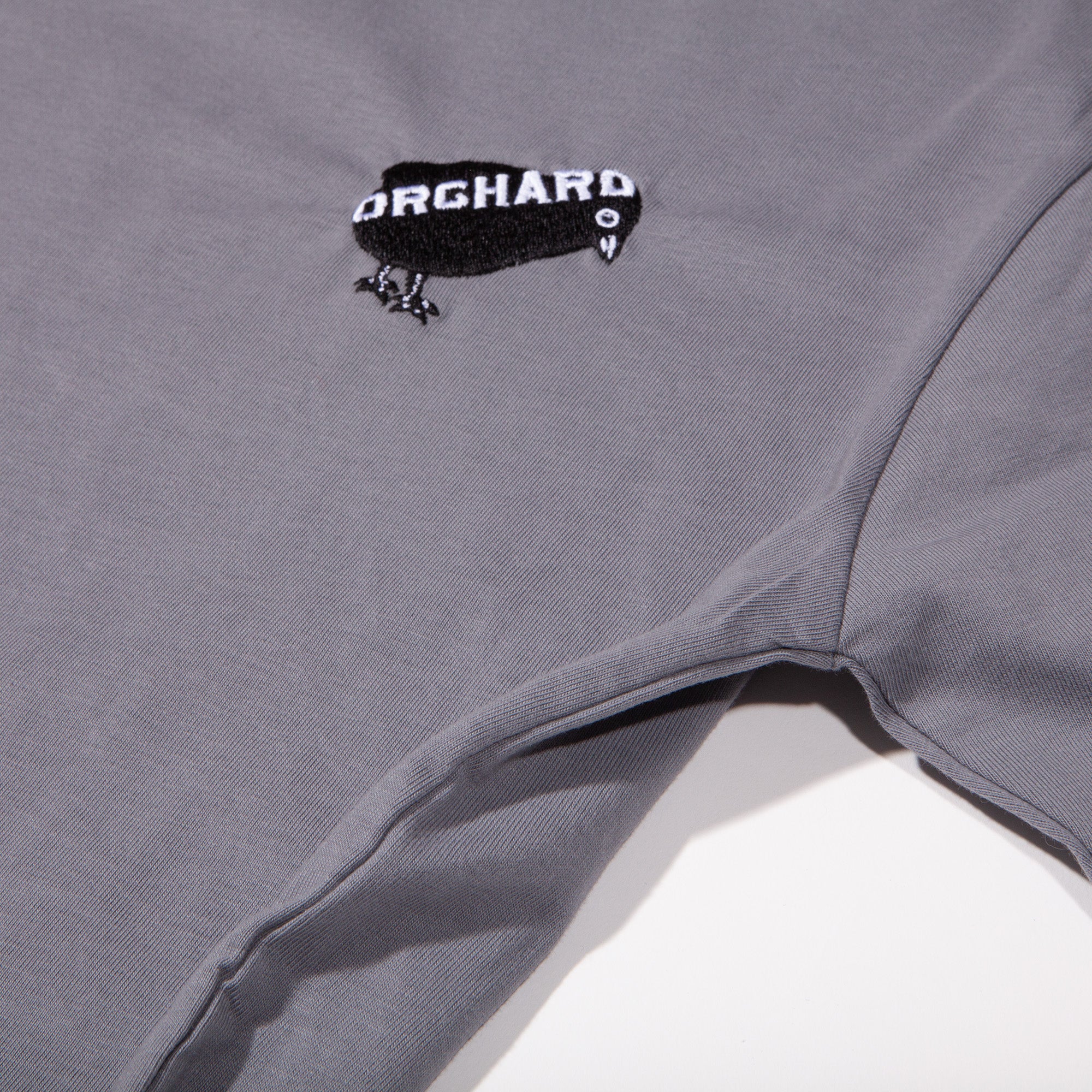 Orchard Bird Logo Emb Tee Gravel