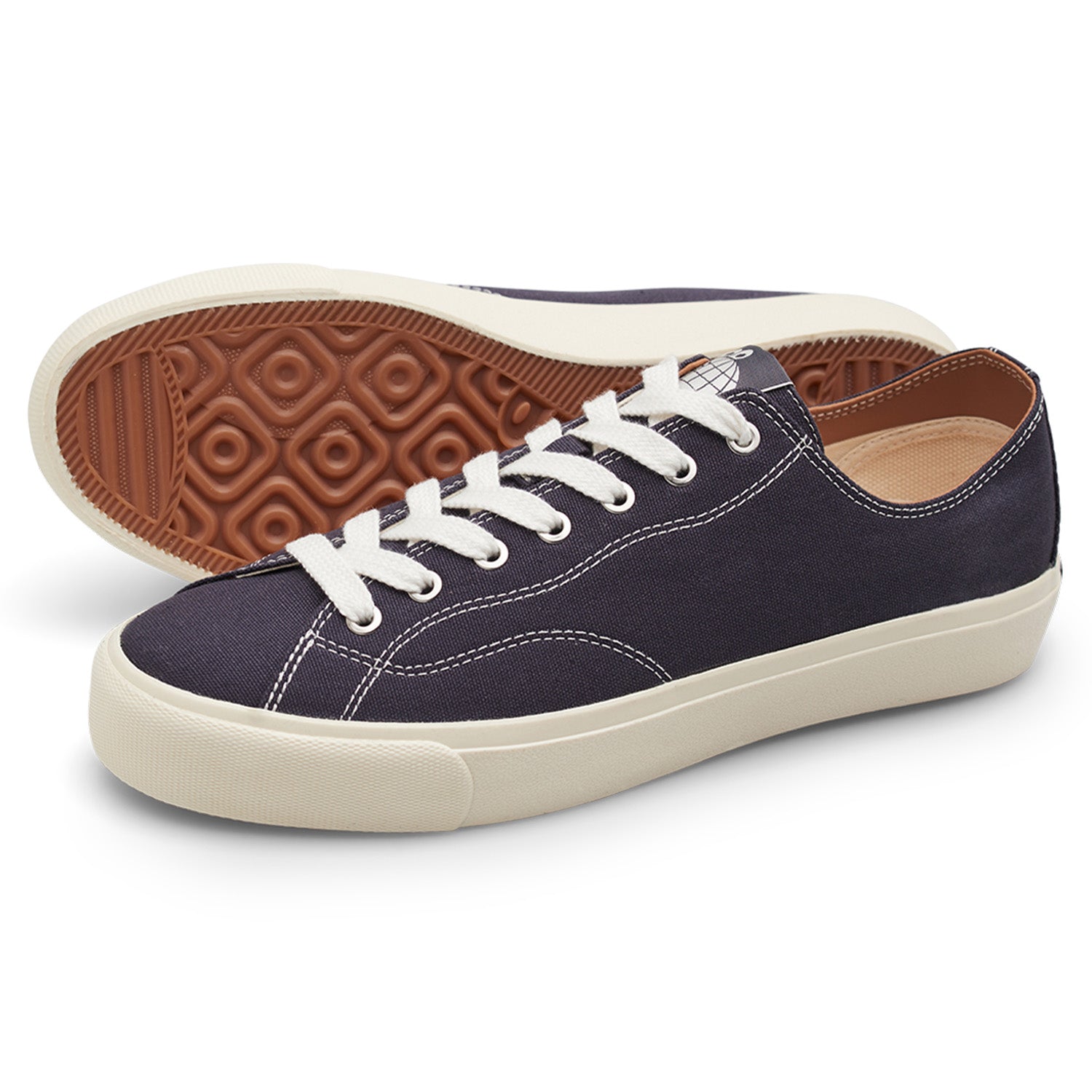 Last Resort AB VM003 Lo Canvas Ebony/White