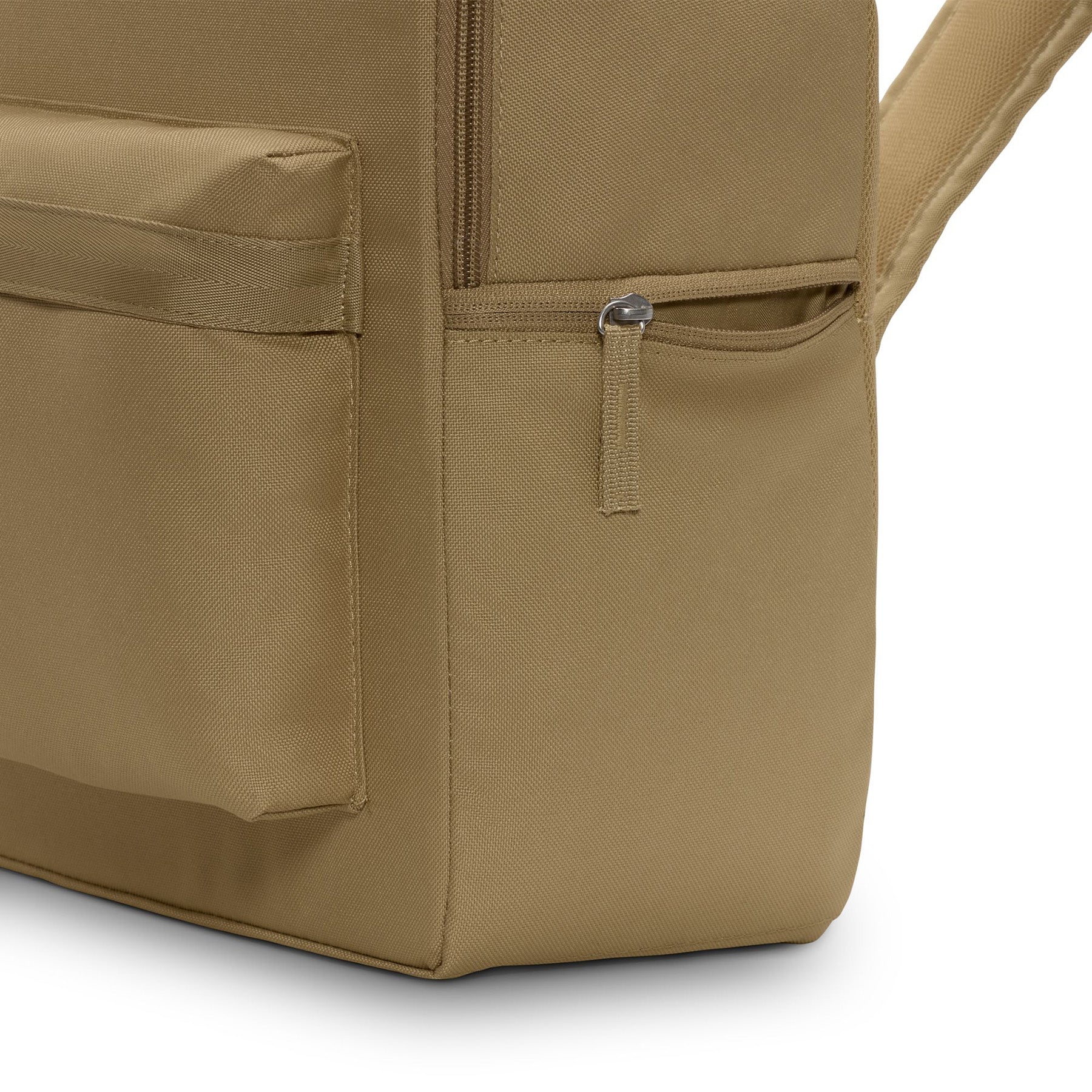 【Nike】 Heritage Backpack Brown ★ たっぷり収納 NIKE HERITAGE 25L BACKPACK