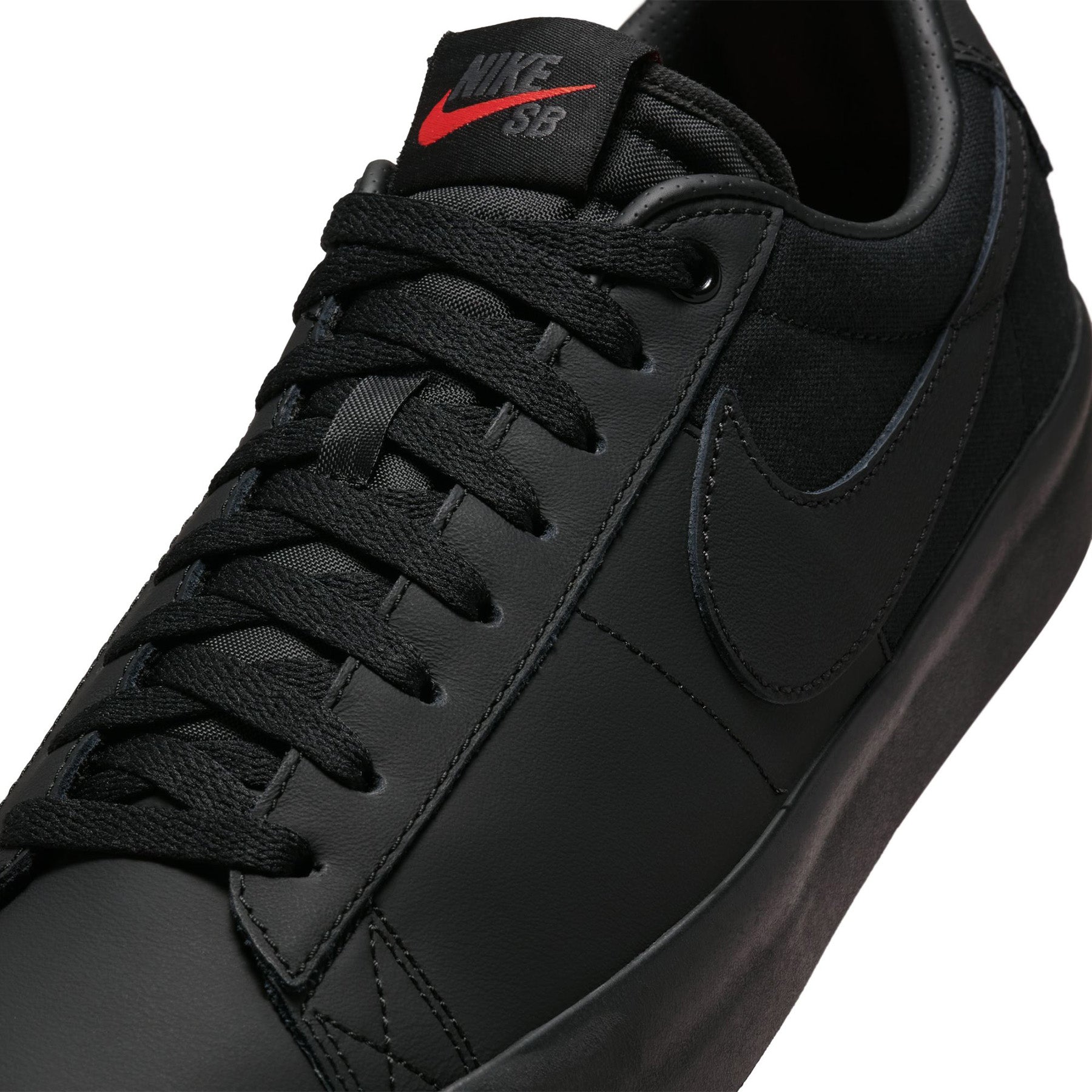 Nike SB GT Blazer Low ISO Triple Black Orchard Skateshop