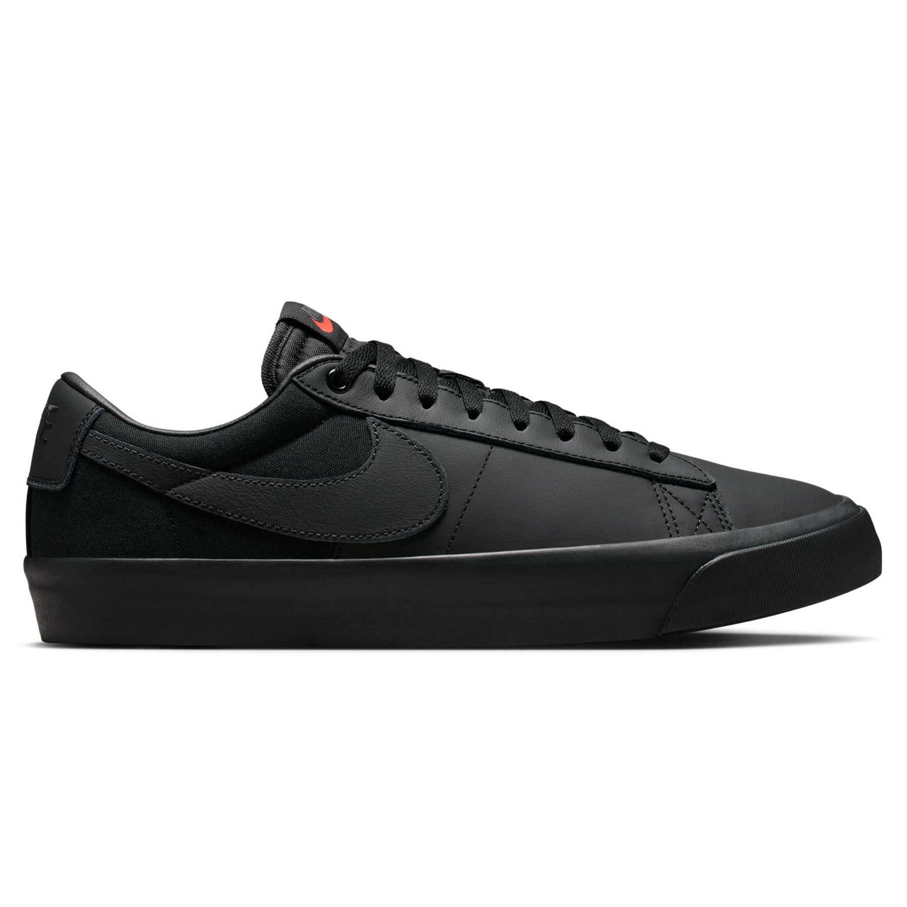 Nike SB GT Blazer Low ISO Triple Black Orchard Skateshop