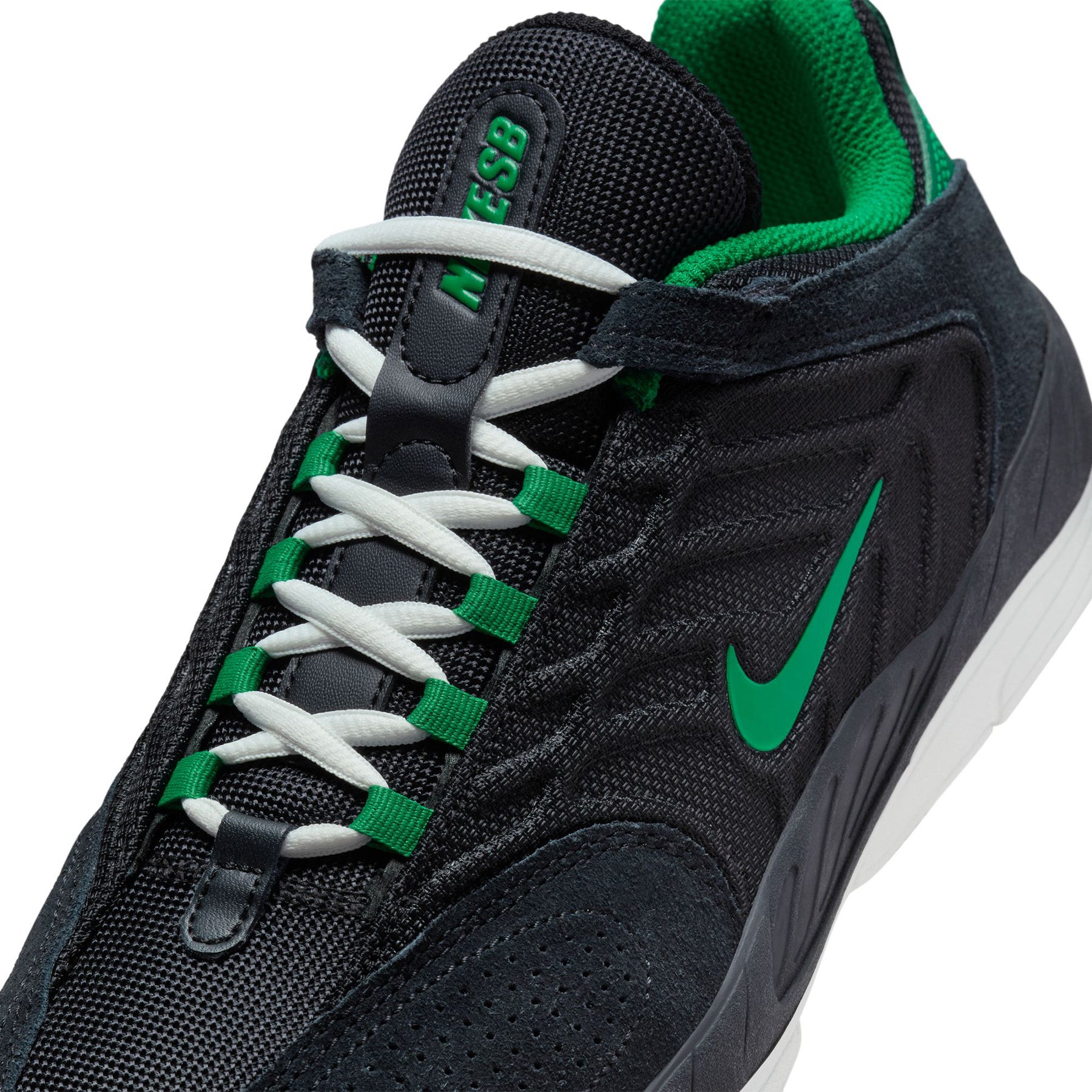 Nike SB Vertebrae Black/Celtics Green - Orchard Skateshop