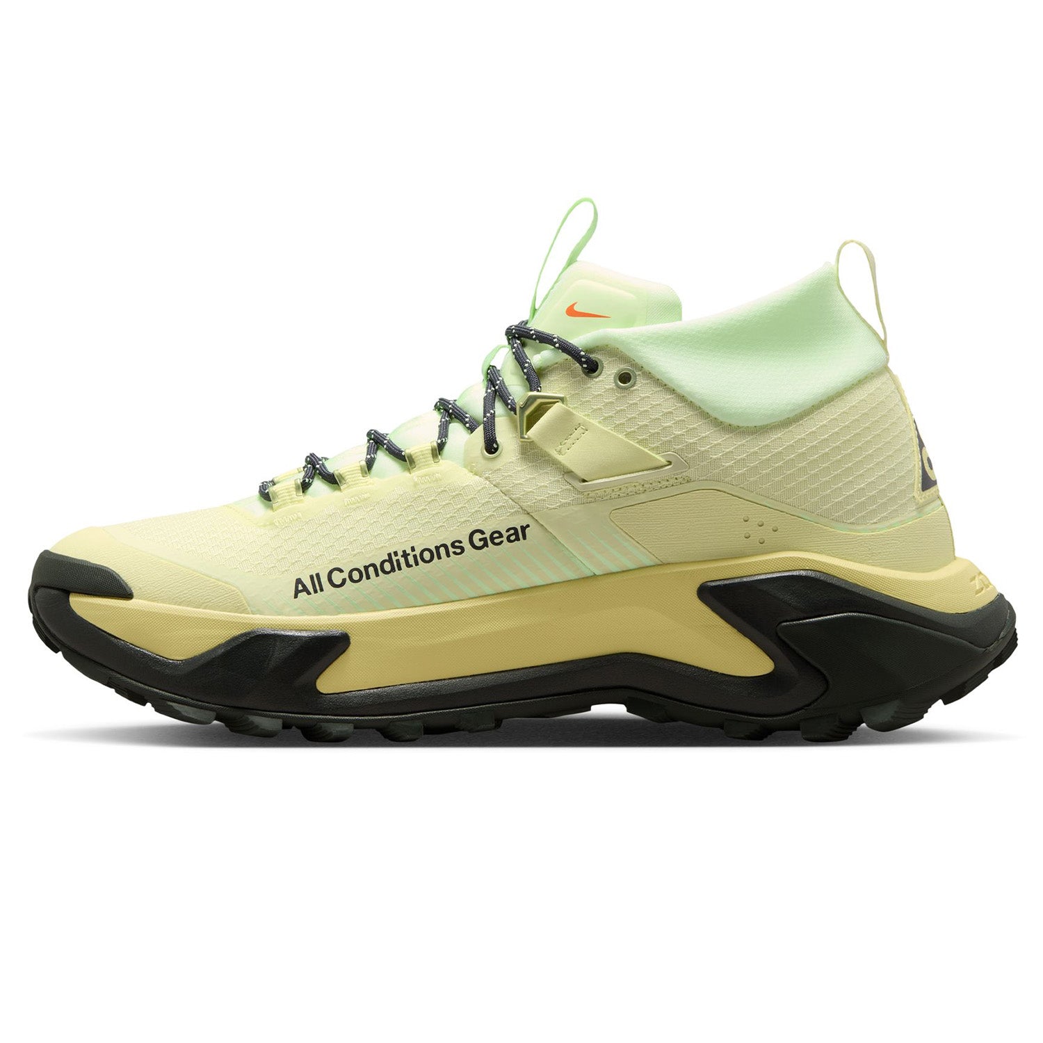 Nike ACG Zegama Hike Life Lime/Dark Smoke/Barely Volt