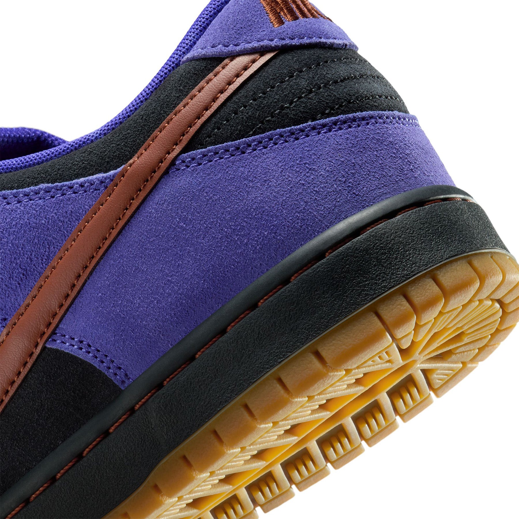 Nike SB Dunk Low Persian Violet / Off Noir