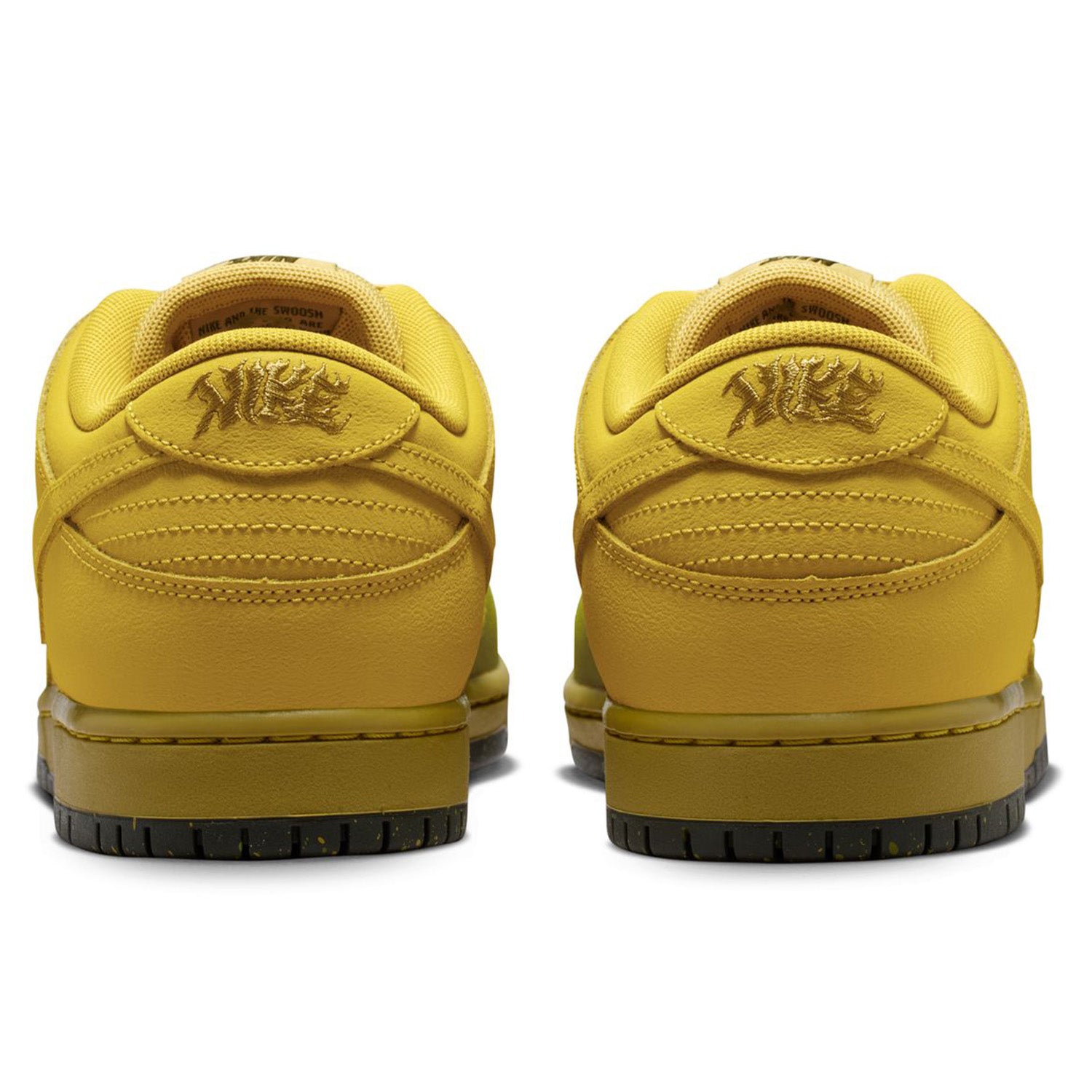Nike SB Dunk Low Pro WC Saffron Quartz/Hatch Chile