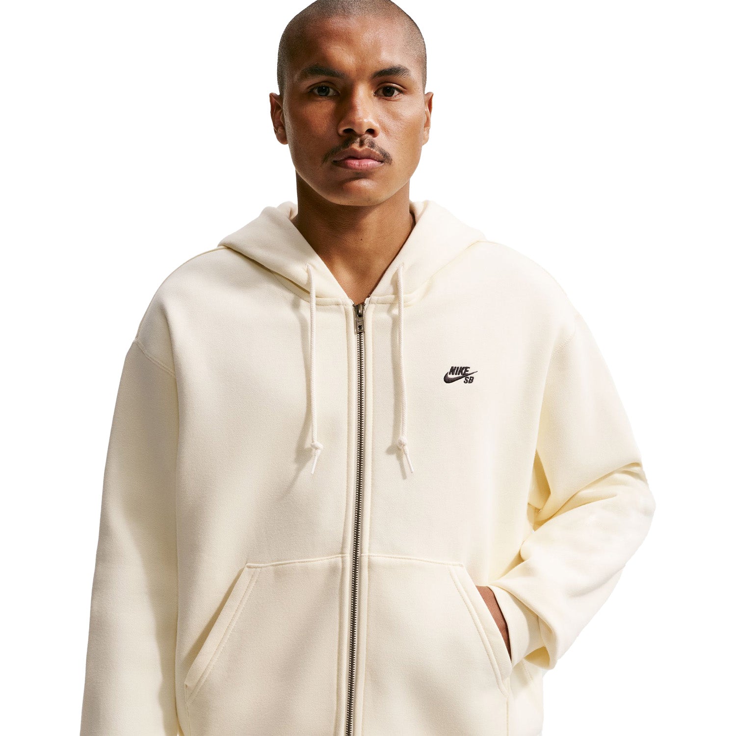 NIKE_SB_ESSENTIAL_LOGO_FULL_ZI