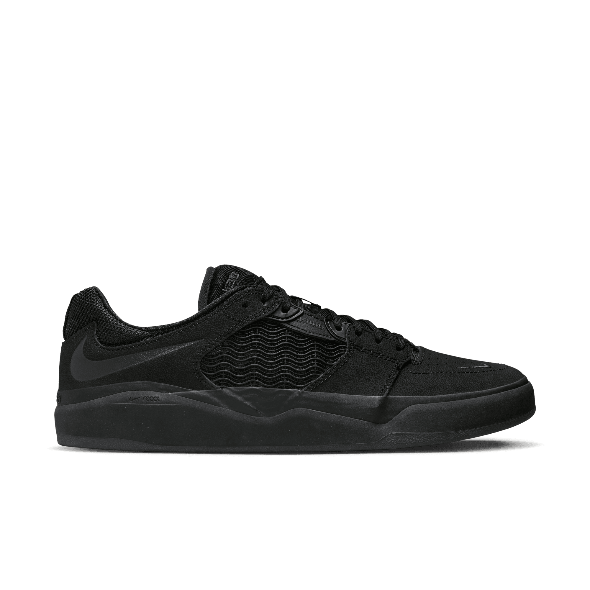 Nike SB Ishod PRM Triple Black